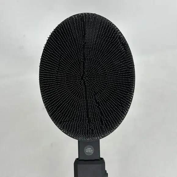 Black Wolf Body Wash & Sonic Scrubber Vibrating Face & Body Brush Open Box - Picture 5 of 5